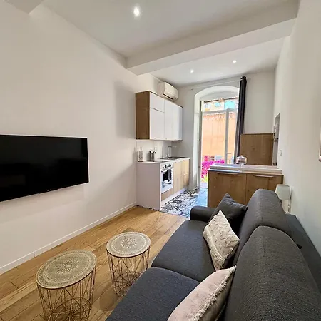 Casamea - Studio, Terrasse, Clim, Centre Hist Ajaccio (Corsica)